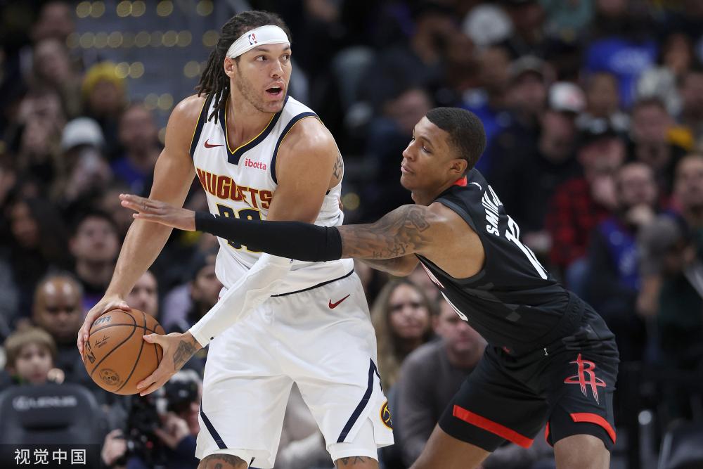 中展现了极 中展现了极