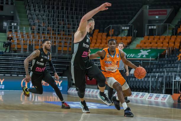 在当今的国 在当今的国