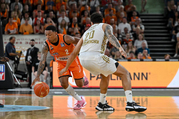 中也频频亮 中也频频亮